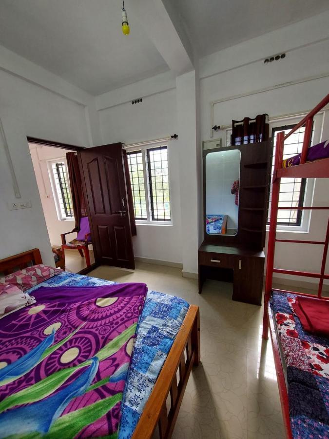 Greenpepperhomestay Munnar Anaviratty Exterior foto