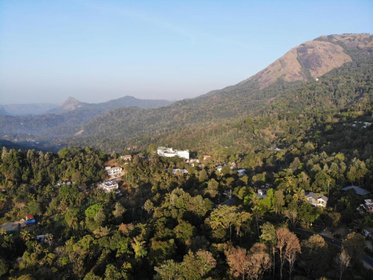 Greenpepperhomestay Munnar Anaviratty Exterior foto